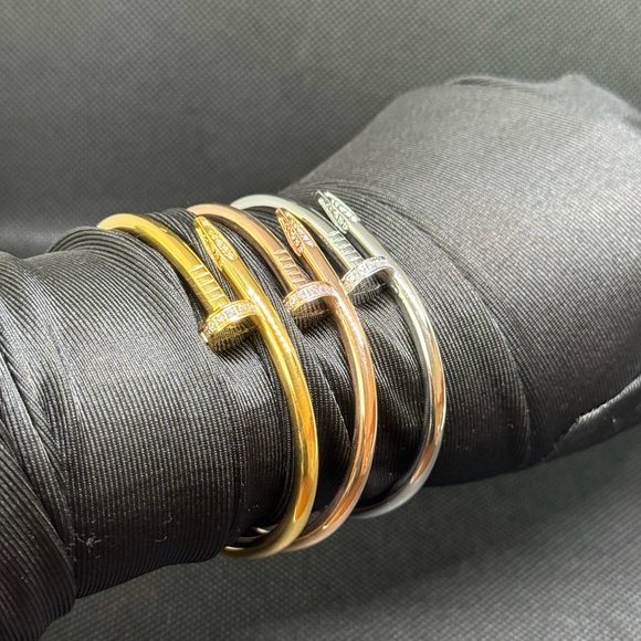 Nail Bracelets💎 - Picture 3 of 5